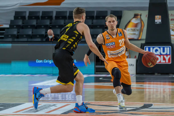 新援与战术 新援与战术