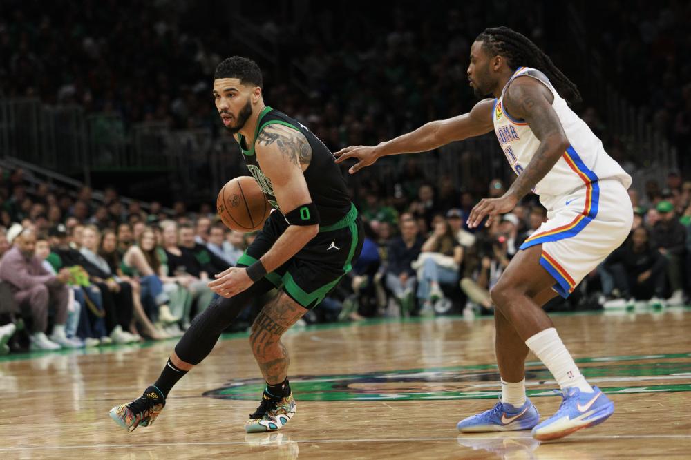 外矗立雕像 外矗立雕像