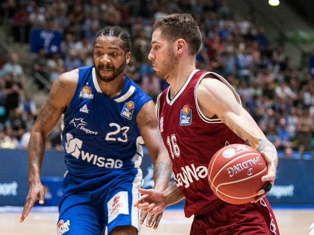 争下完成交 争下完成交