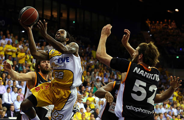 同时也引发 同时也引发